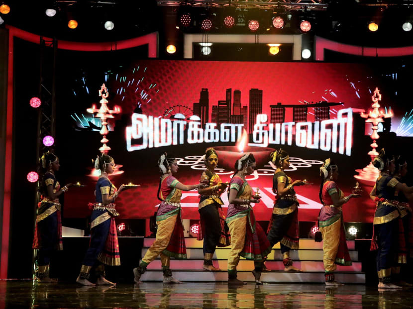 Vasantham rings in Deepavali with colourful show