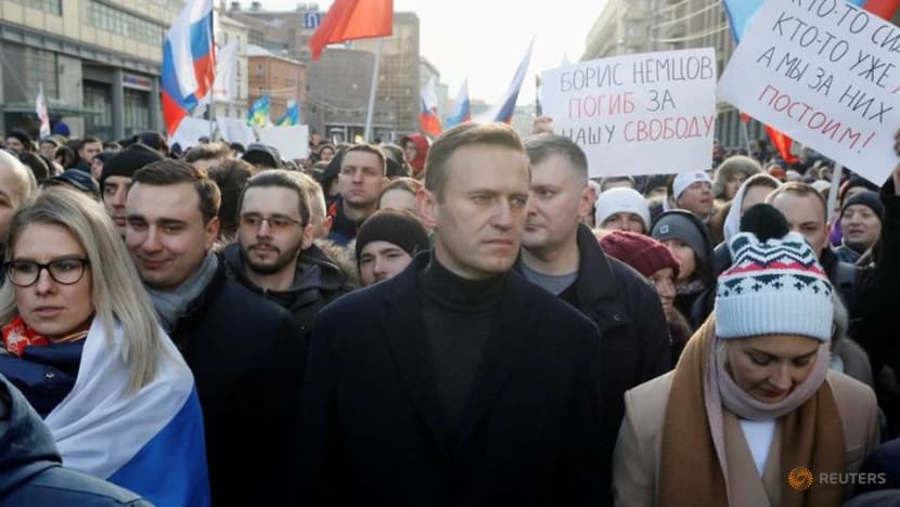 Kremlin critic Navalny's wife asks Putin to allow airlift amid coverup fears