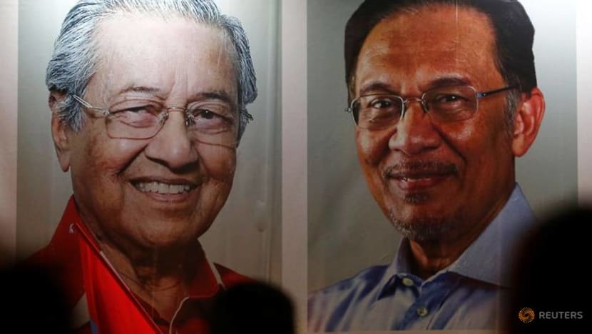 Anwar says Mahathir played no part in attempts to create new ruling coalition Anwar says Mahathir played no part in attempts to create new ruling coalition