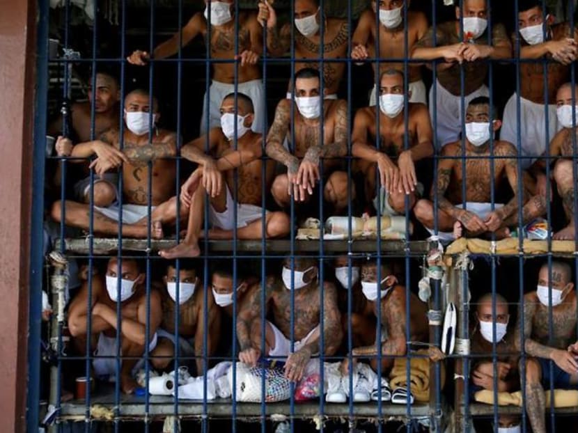 A PICTURE AND ITS STORY: Pictures of the Year A PICTURE AND ITS STORY: Pictures of the Year