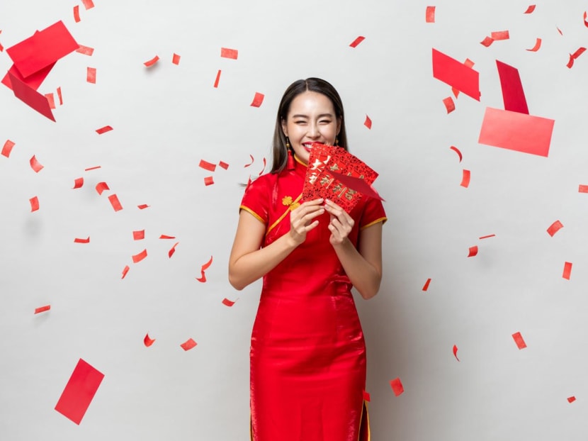 Should you tip for beauty services during Chinese New Year? Common practices to show your appreciation Should you tip for beauty services during Chinese New Year? Common practices to show your appreciation