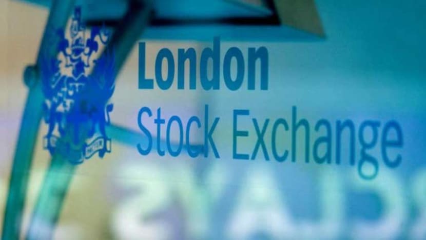 European stock markets mixed on Chinese stimulus, stronger pound European stock markets mixed on Chinese stimulus, stronger pound