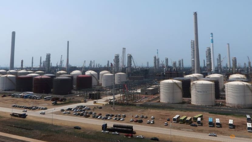 China's Hengli says Singapore trade JV with Sinochem in voluntary liquidation 