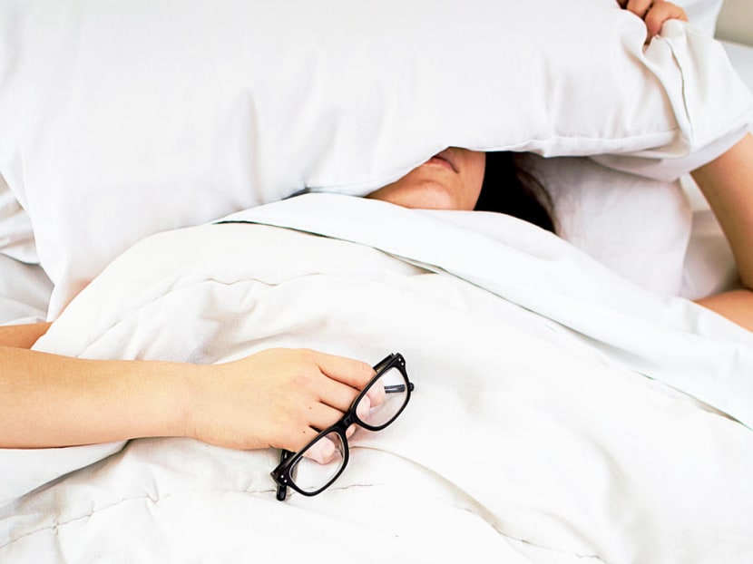 Nearly 3 in 10 Singaporeans sleep less due to pandemic: Study Nearly 3 in 10 Singaporeans sleep less due to pandemic: Study