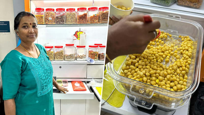 Toa Payoh Kacang Puteh Seller’s Sister Opens Similar Stall In Boon Lay, Paying $10K A Month In Rent