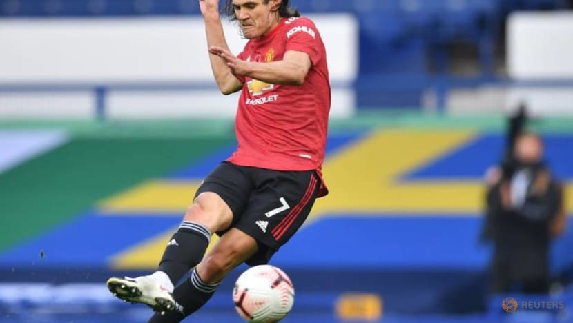United ease pressure on Solskjaer with win at Everton United ease pressure on Solskjaer with win at Everton