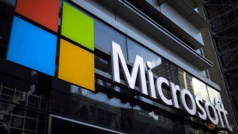 Microsoft to invest US$1 billion in Malaysia to set up data centres: PM Muhyiddin Yassin Microsoft to invest US$1 billion in Malaysia to set up data centres: PM Muhyiddin Yassin