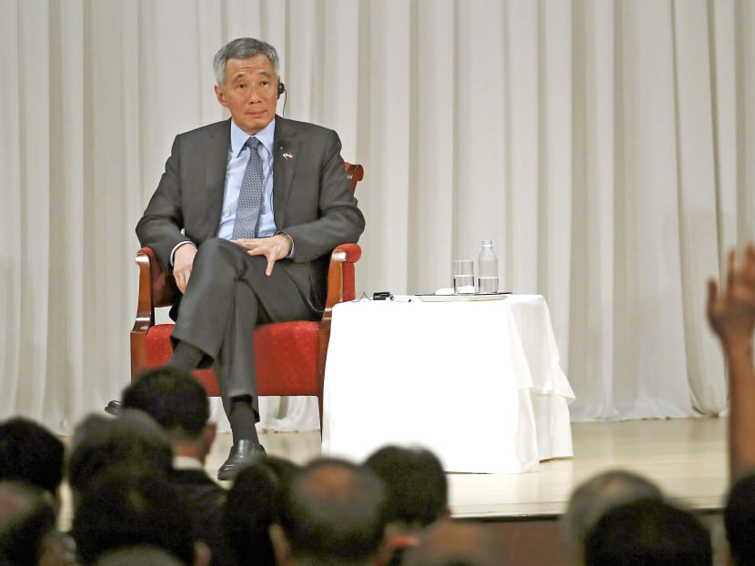 Prime Minister Lee Hsien Loong at a dialogue session at the Nikkei International Conference on the Future of Asia on Thursday. Mr Lee stressed that Singapore’s basic approach is to be friends with all countries that are ‘willing to be friends with us’. PHOTO: MCI