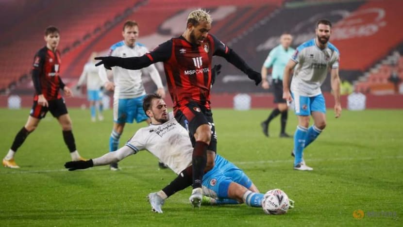 Everton sign striker King on loan from Bournemouth Everton sign striker King on loan from Bournemouth