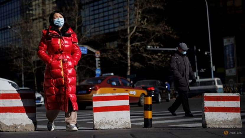 Beijing Omicron case prompts temple closures, queues for COVID-19 tests Beijing Omicron case prompts temple closures, queues for COVID-19 tests