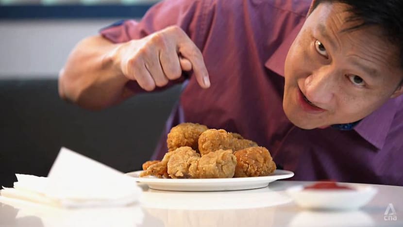 This is what happens if you eat too much fried chicken This is what happens if you eat too much fried chicken