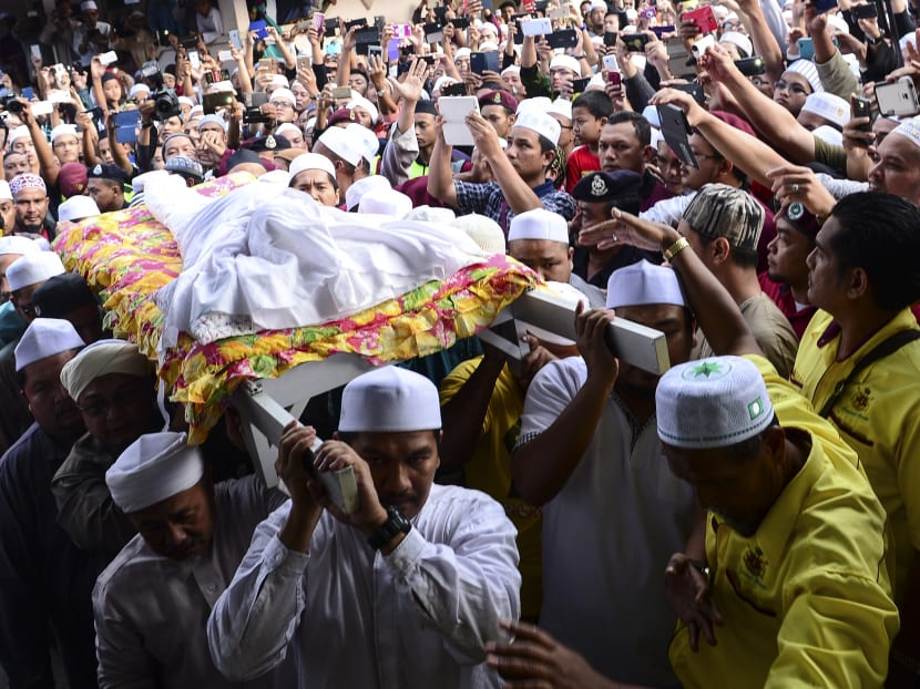 Gallery: Opposition’s star dims after death of Nik Aziz