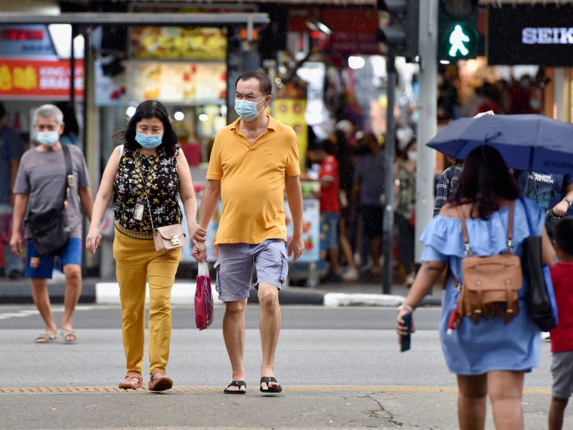 Covid-19: 1,090 new cases and 3 more deaths in Singapore; weekly infection growth rate at 0.74