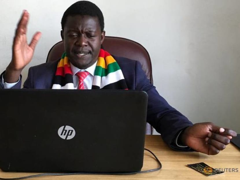 Comedian mocks Zimbabwe's government, despite fear of reprisal Comedian mocks Zimbabwe's government, despite fear of reprisal