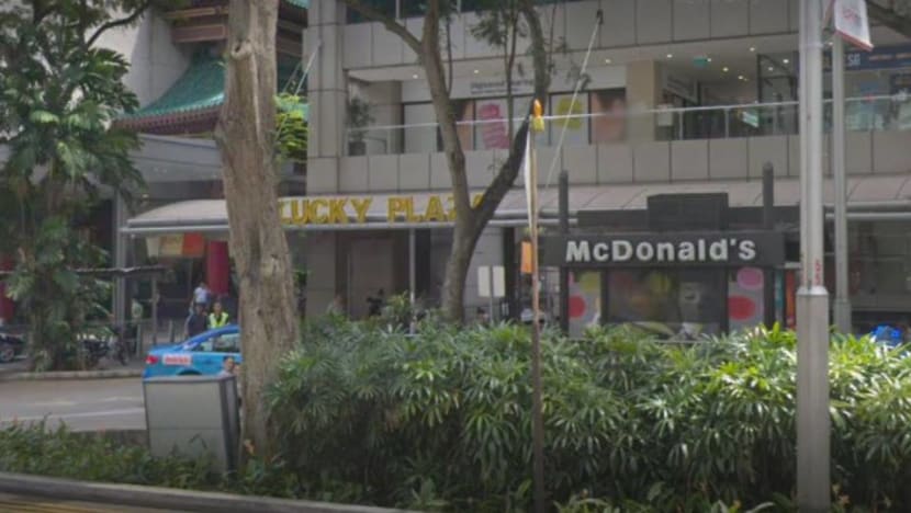 Tourist jailed for biting police officer after causing ruckus at Lucky Plaza on Christmas Day Tourist jailed for biting police officer after causing ruckus at Lucky Plaza on Christmas Day