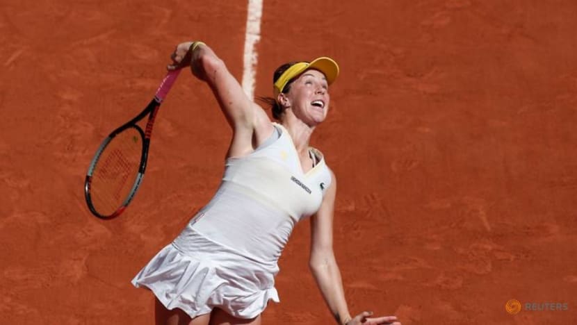 Pavlyuchenkova tests positive for COVID-19 on arrival in Australia Pavlyuchenkova tests positive for COVID-19 on arrival in Australia