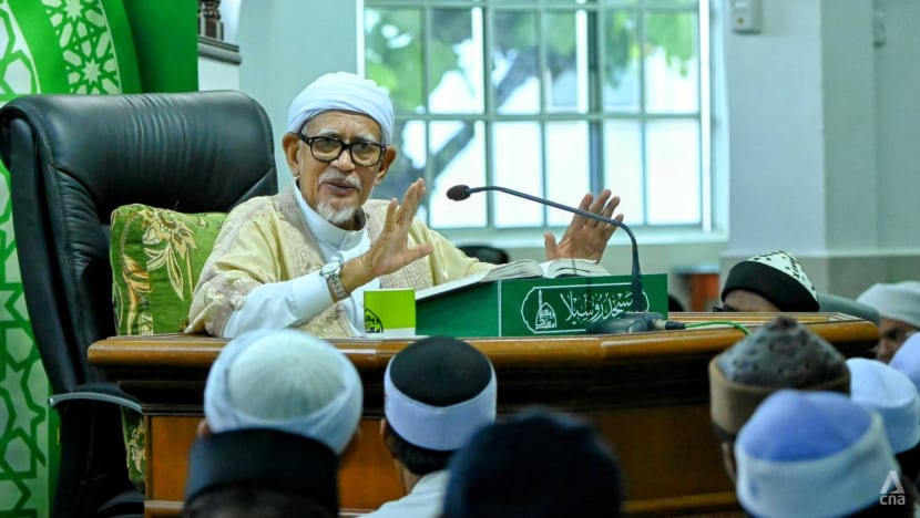 Commentary: Tension between Malaysia's monarchy, PAS reflects the rapidly changing dynamics in politics Commentary: Tension between Malaysia's monarchy, PAS reflects the rapidly changing dynamics in politics