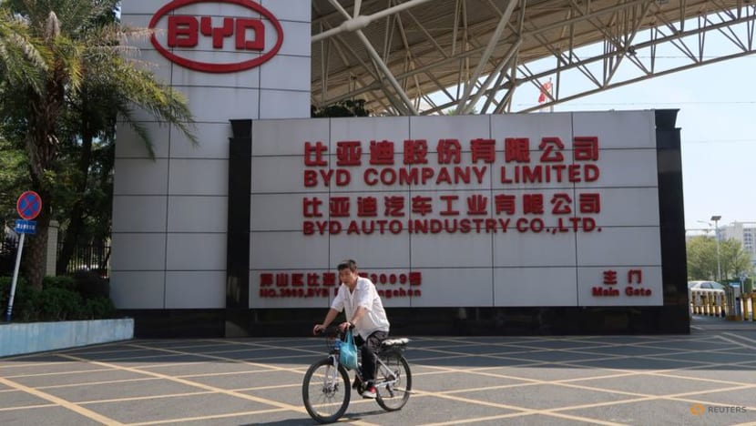 Chinese electric vehicle maker BYD's third-quarter profit drops 27.5% Chinese electric vehicle maker BYD's third-quarter profit drops 27.5%