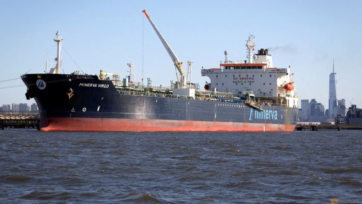 Pejabat AS mengesampingkan sanksi sekunder atas pembatasan harga minyak Rusia