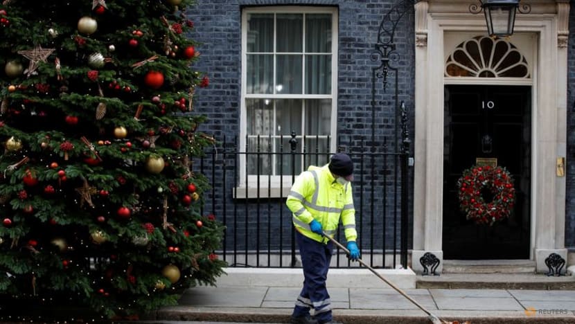 Does Street Sweeping Work On Christmas Eve 2022 Uk Pm Johnson Under Fire Over 'Bring Your Own Booze' Lockdown Party - Cna