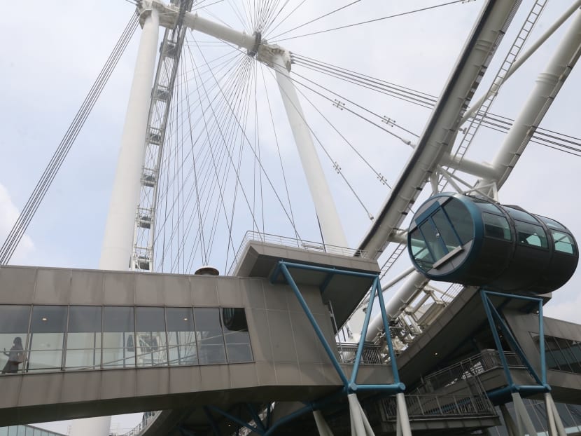 The Singapore Flyer has suffered several breakdowns and closures since its launch in 2008. The Singapore Flyer has suffered several breakdowns and closures since its launch in 2008.