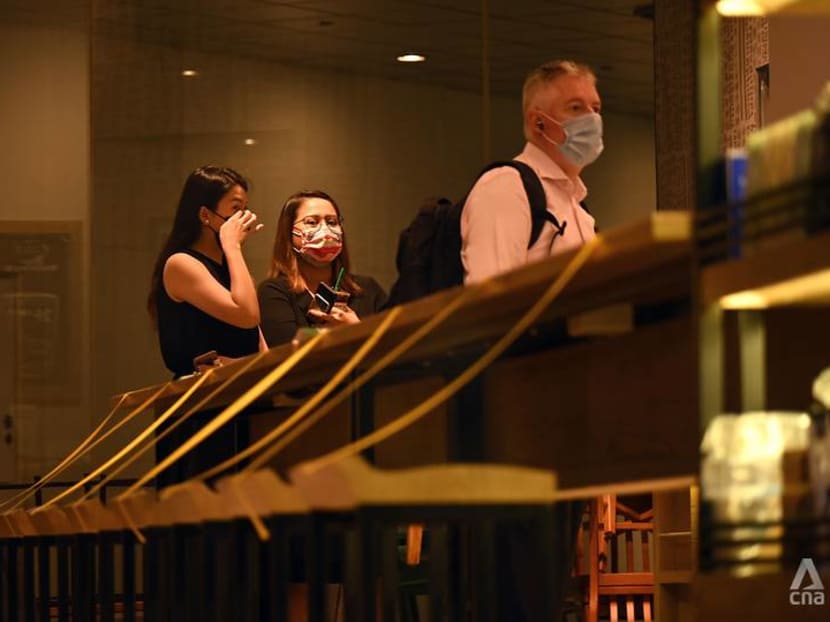 F&B veterans brace themselves for new rules when dining-in reopens F&B veterans brace themselves for new rules when dining-in reopens
