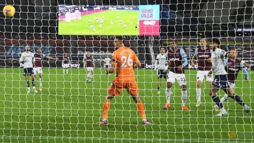 Nasib terus menyebelahi West Ham dengan kemenangan ke atas Aston Villa
