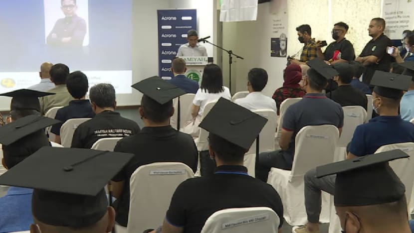 Penghuni Darul Islah berjaya dapat pekerjaan sepenuh masa setelah jalani kursus komputer Penghuni Darul Islah berjaya dapat pekerjaan sepenuh masa setelah jalani kursus komputer