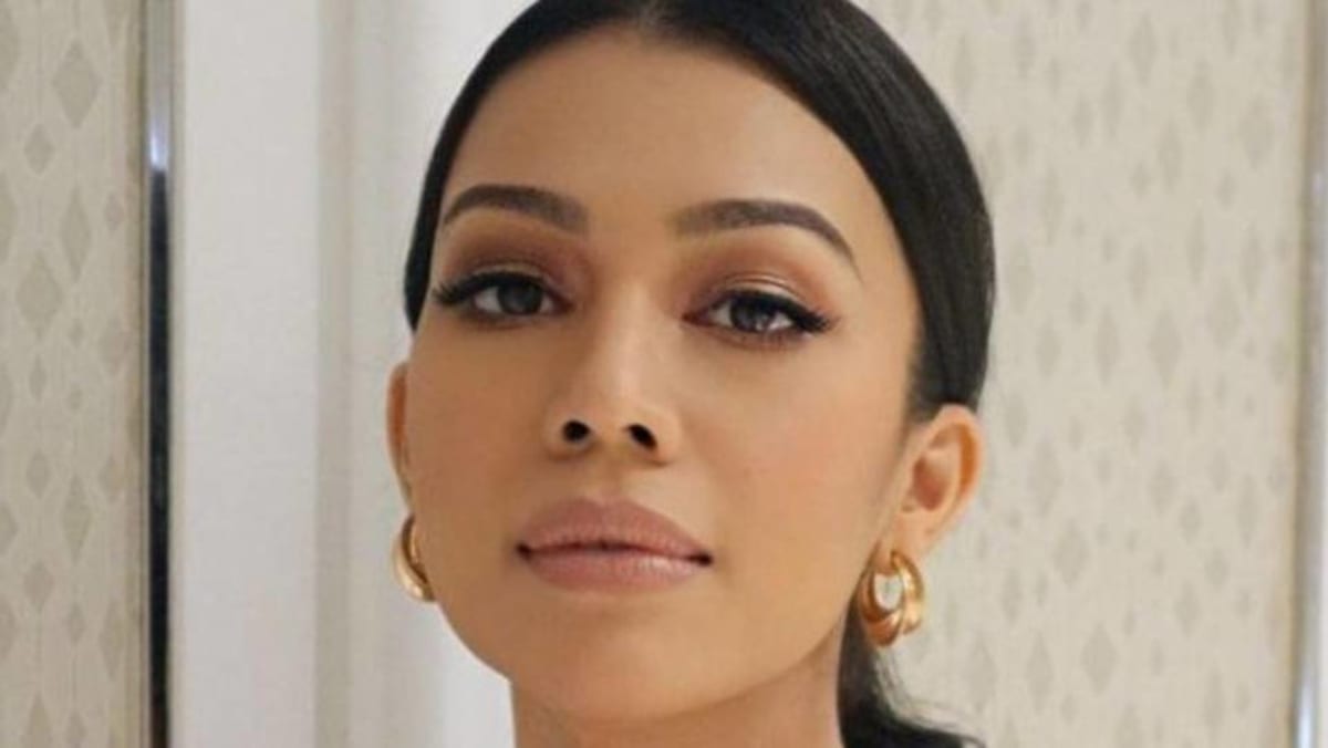 Aktris Malaysia mengungkapkan perjuangannya melawan kecemasan, depresi, dan ingin meninggalkan Malaysia