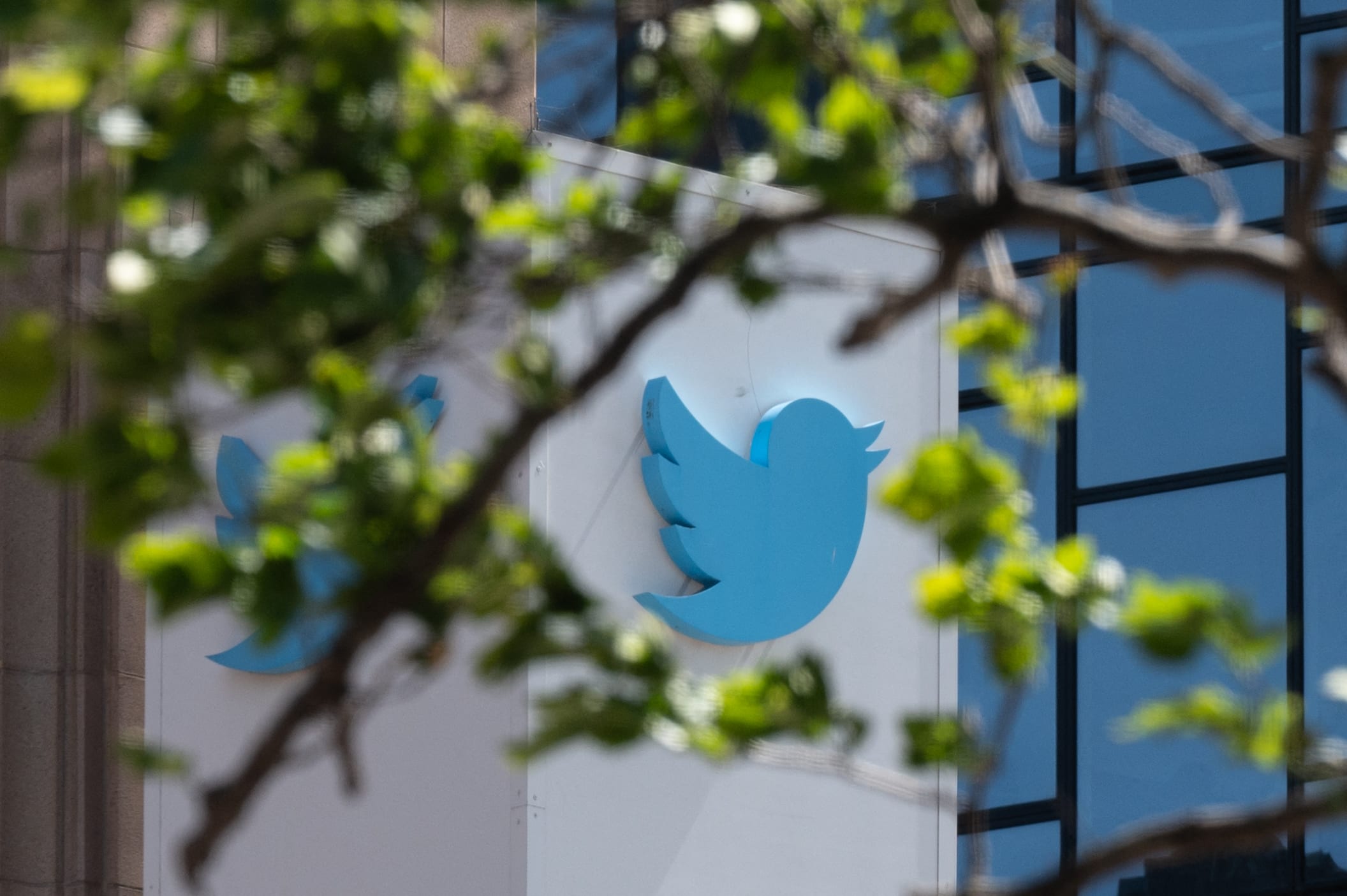 Twitter has agreed to sell itself to Tesla Chief Executive Elon Musk, who has said he believes the site should be a platform of free speech. Twitter has agreed to sell itself to Tesla Chief Executive Elon Musk, who has said he believes the site should be a platform of free speech.