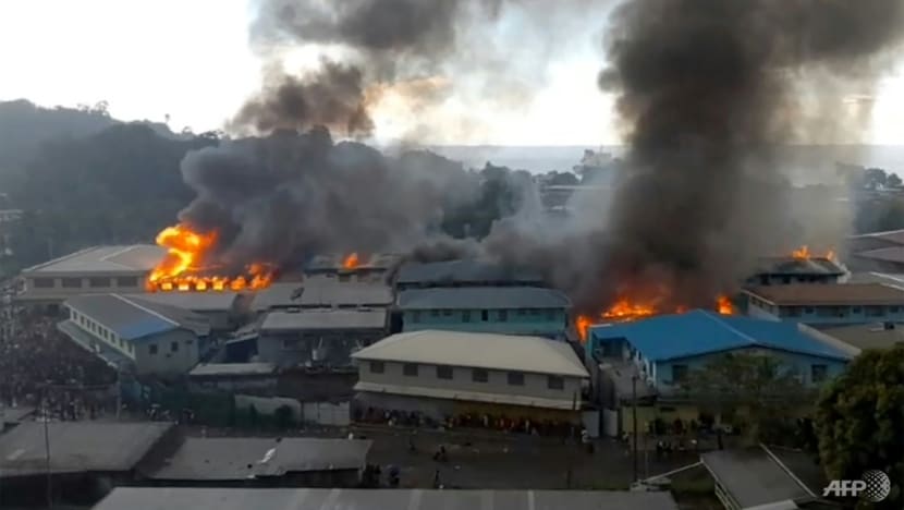 Australia peacekeepers deploy in riot-hit Solomon Islands Australia peacekeepers deploy in riot-hit Solomon Islands