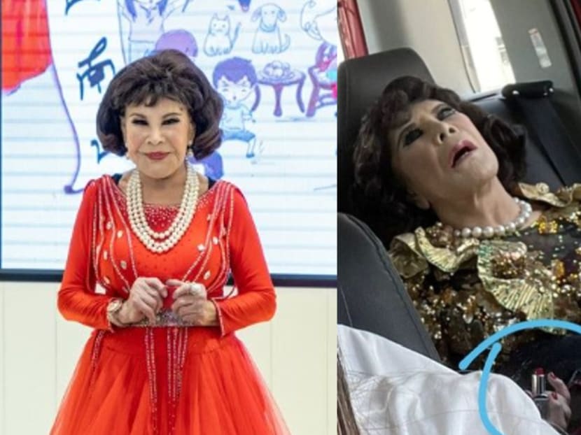 Taxi Driver Posts Unglam Pic Of HK Star Wong Ha-Wai, 91, Falling Asleep In Taxi While Applying Lipstick; Sparking An Unexpected Response From The Veteran Actress