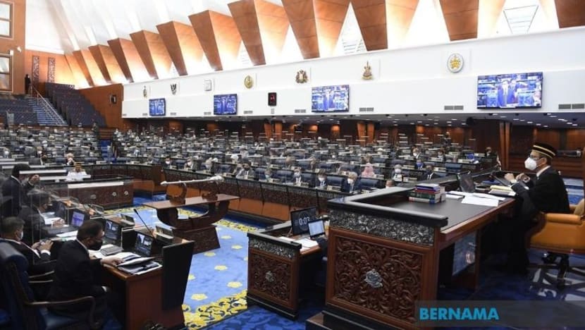 Dewan Rakyat lulus usul bentuk Jawatankuasa Pilihan Khas teliti perkara berkaitan lompat parti
