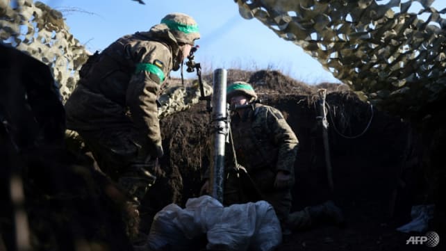 'Fierce' battle in Ukraine for Vugledar near Donetsk