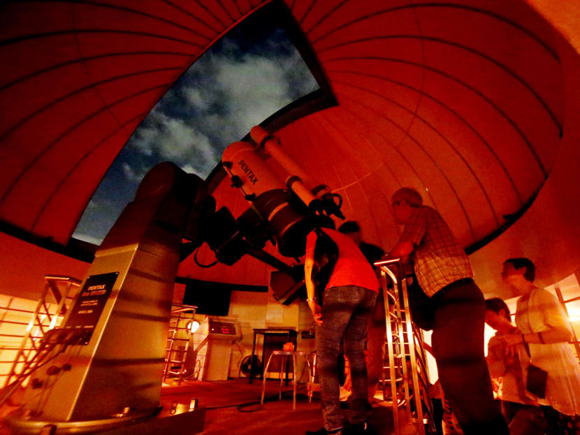 Science centre telescope store
