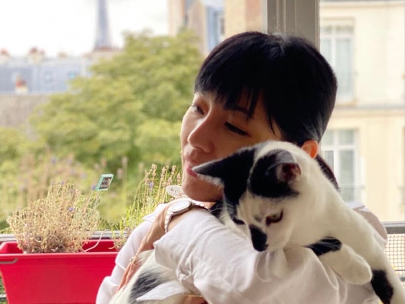 Sharon Au returns to Paris and reunites with her cat after 12 weeks in Singapore Sharon Au returns to Paris and reunites with her cat after 12 weeks in Singapore