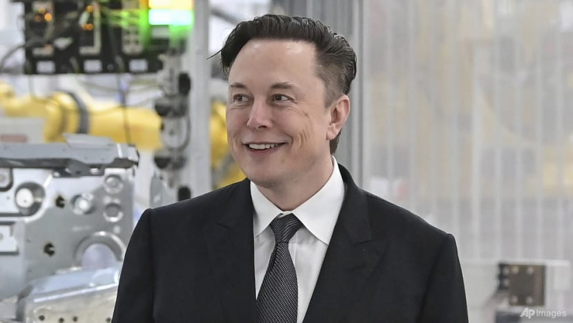Musk backtracks on job cuts, says Tesla salaried staff to be 'fairly flat' Musk backtracks on job cuts, says Tesla salaried staff to be 'fairly flat'