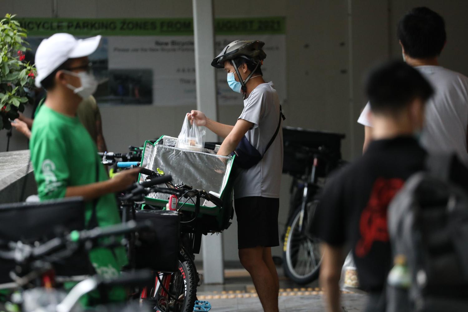 Lower Income Platform Workers Contributing More To Cpf From 2024 To Get 75 Funding From Govt In Lower Income Platform Workers Contributing More To Cpf From 2024 To Get 75 Funding From Govt In