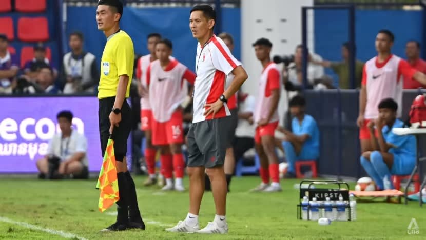 'Keadaan akan bertambah teruk', kata jurulatih Singa Muda setelah dibelasah 0-7 oleh M'sia