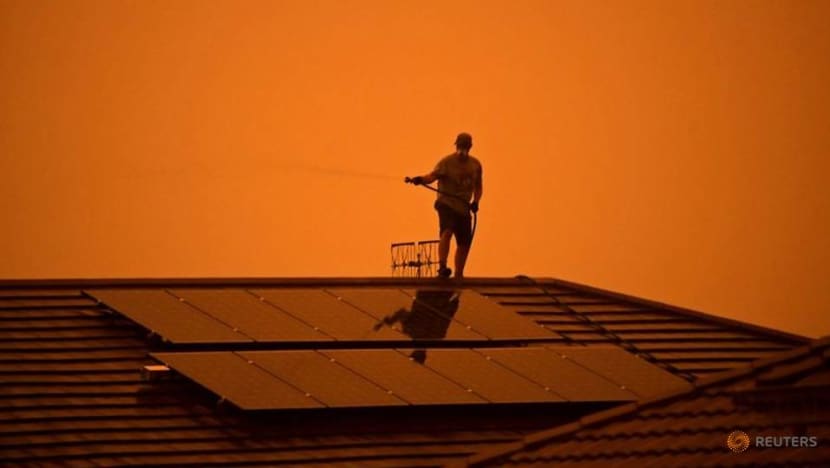 Weekend scorcher: Australia braces for first major heat wave of fire season Weekend scorcher: Australia braces for first major heat wave of fire season