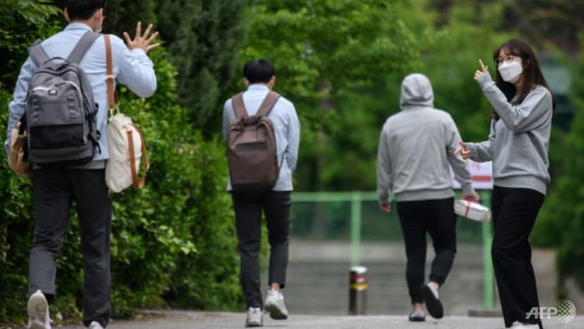 South Korea limits school numbers over coronavirus spike South Korea limits school numbers over coronavirus spike