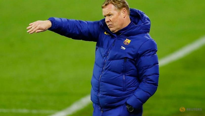 Barca boss Koeman calls on others to help Messi Barca boss Koeman calls on others to help Messi