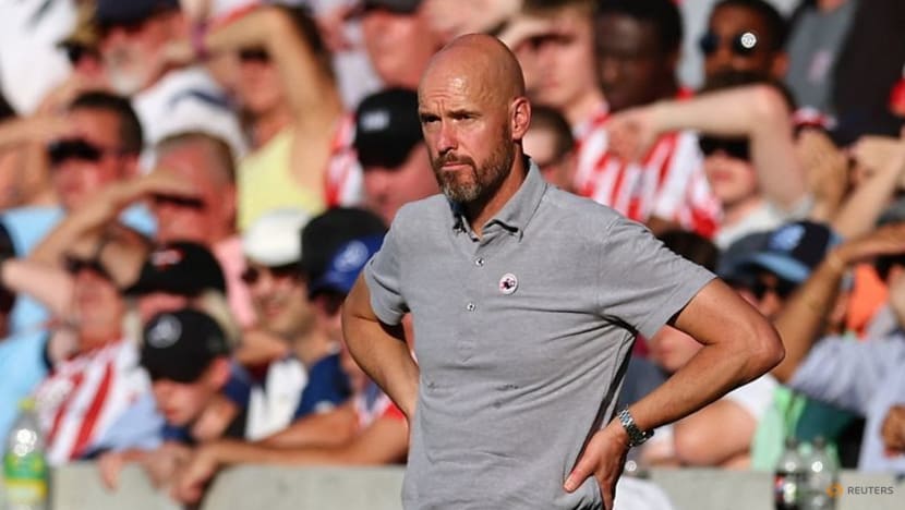'Rock bottom': Former players tear into Man Utd after Brentford defeat 'Rock bottom': Former players tear into Man Utd after Brentford defeat