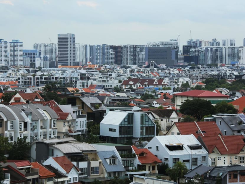 Rising interest rates: Up to 3.85% for fixed mortgage rate in Singapore; more people placing fixed deposits Rising interest rates: Up to 3.85% for fixed mortgage rate in Singapore; more people placing fixed deposits