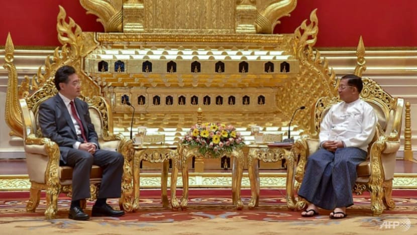 China FM meets junta chief in Myanmar, vows support China FM meets junta chief in Myanmar, vows support