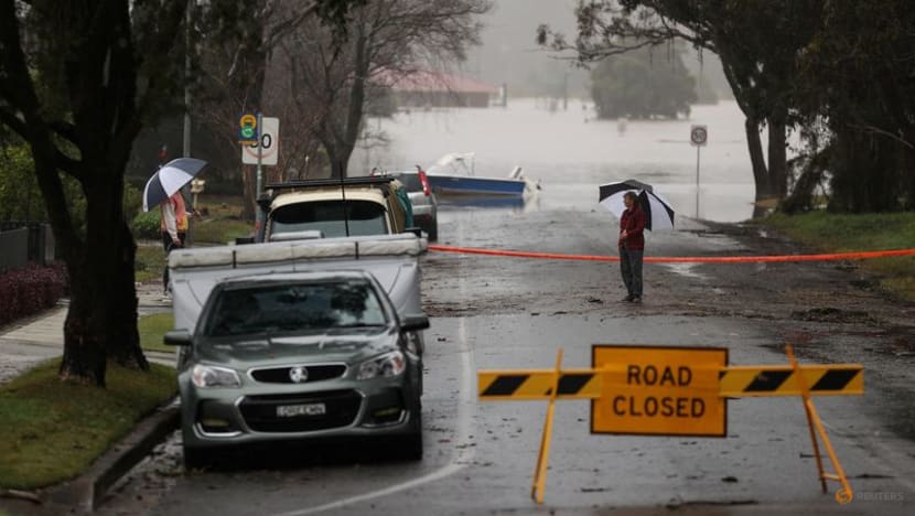 Eastern Australia faces flood risk this spring, weather bureau warns