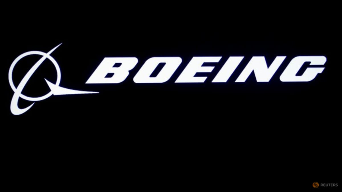 Boeing meluncurkan alat data untuk memetakan jalur menuju target emisi nol bersih