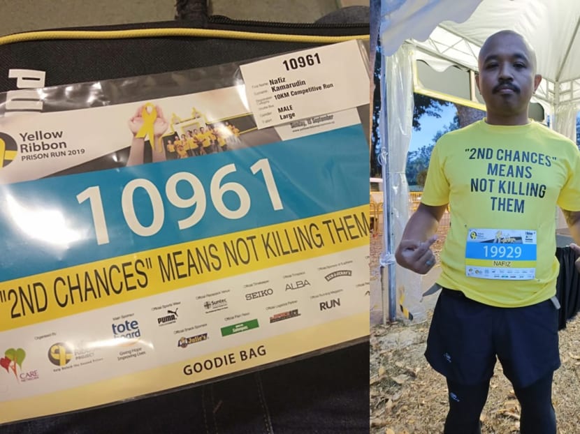 Mr Nafiz Kamarudin (right), co-founder of Happy People Helping People Foundation, had put up a Facebook post about his plan to wear a runner’s bib bearing the message “2nd Chances Means Not Killing Them” instead of his name.