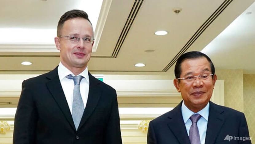 Cambodia's prime minister in COVID-19 quarantine after Hungarian meet Cambodia's prime minister in COVID-19 quarantine after Hungarian meet