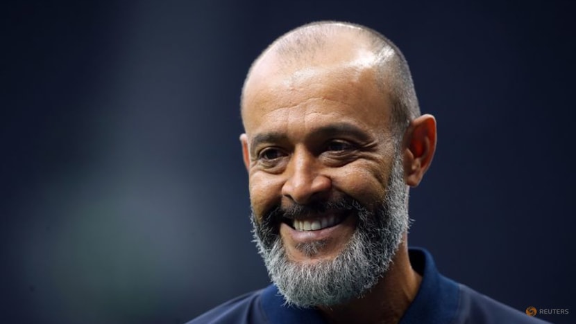 Soccer-Spurs squander feel-good factor in European loss - Santo Soccer-Spurs squander feel-good factor in European loss - Santo
